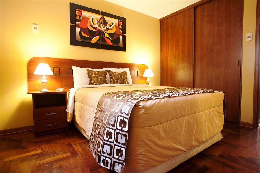 Inkari Apart Hotel Lima Buitenkant foto
